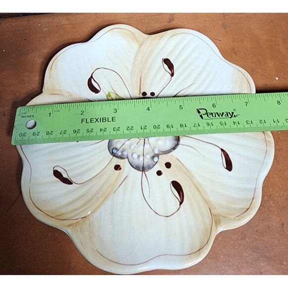 Laurie Gates Hand Painted Flower Salad Plate Floral Dinnerware Serving Neutrals - Picture 6 of 6